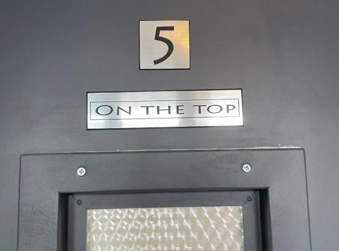 Felix Kanitz - In The Heart Of Kapana District 普罗夫迪夫