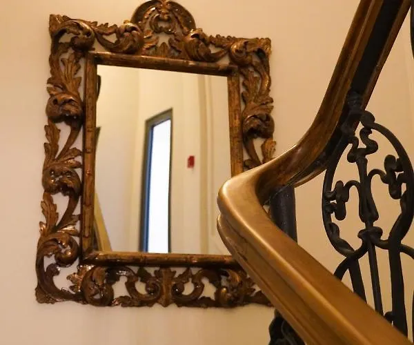 Felix Kanitz - In The Heart Of Kapana District *