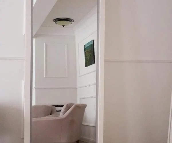 Felix Kanitz - In The Heart Of Kapana District 普罗夫迪夫