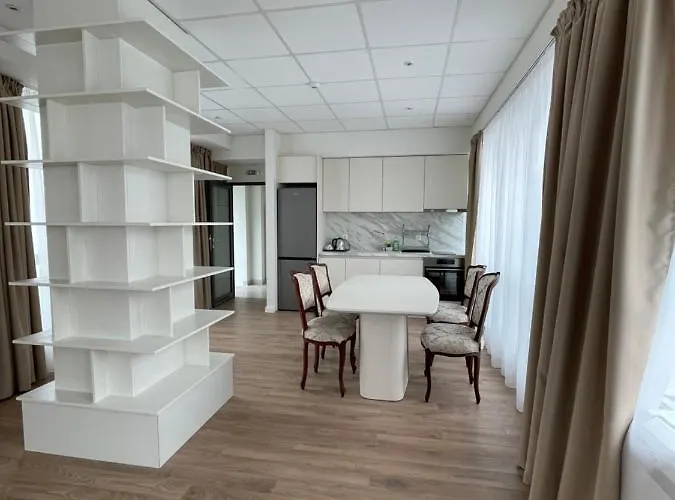 Felix Kanitz - In The Heart Of Kapana District *